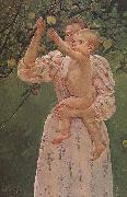 Mary Cassatt The Baby Reaching for  the apple oil painting